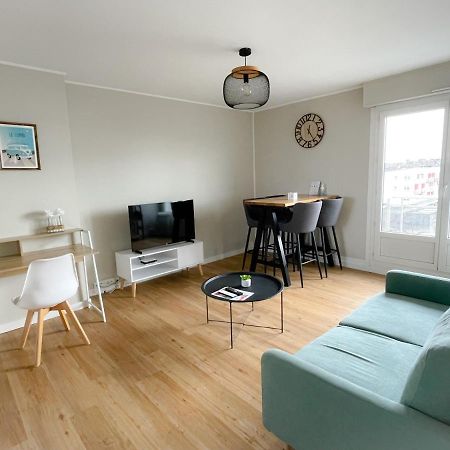 Le Jean De Fiennes Apartment Calais Exterior foto